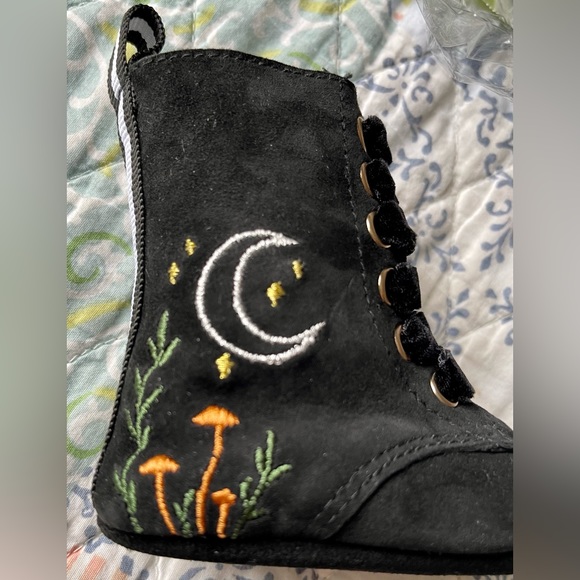 Spellbound Soles (soft sole) baby/toddler shoes/boots size 2 4.33 inches - Picture 5 of 7